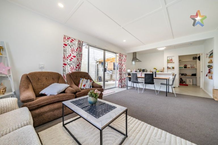 Photo of property in 11b Foster Street, Taita, Lower Hutt, 5011