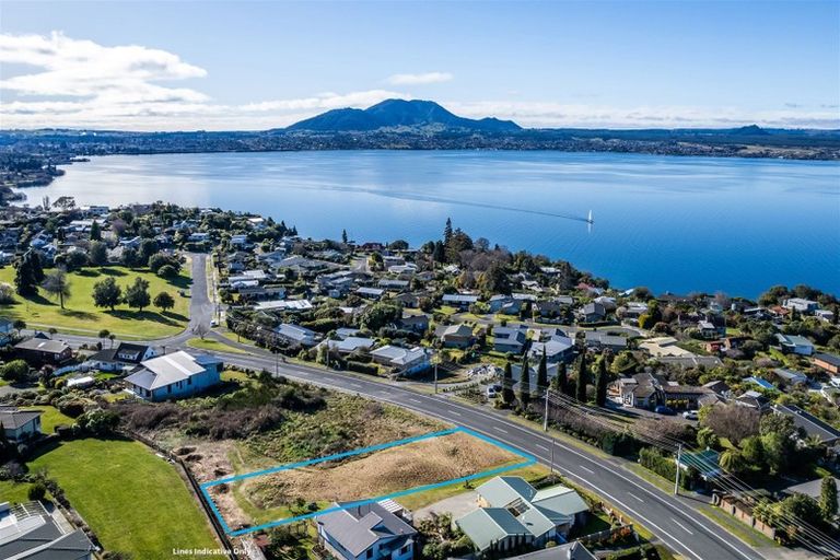 Photo of property in 26 Wakeman Road, Acacia Bay, Taupo, 3330