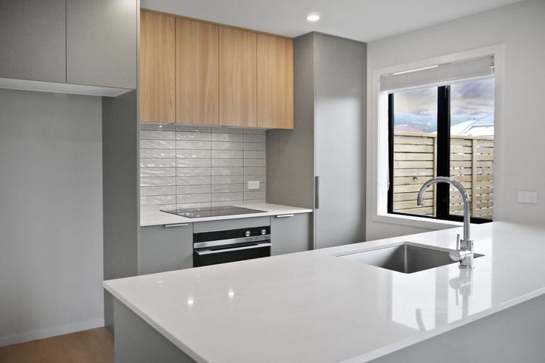 Photo of property in 5/90 Knights Road, Hutt Central, Lower Hutt, 5010