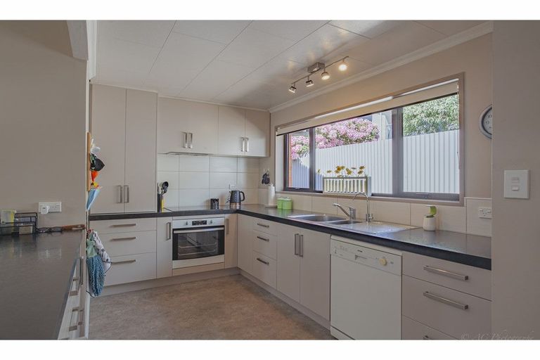 Photo of property in 15 Barnes Street, Glenwood, Timaru, 7910