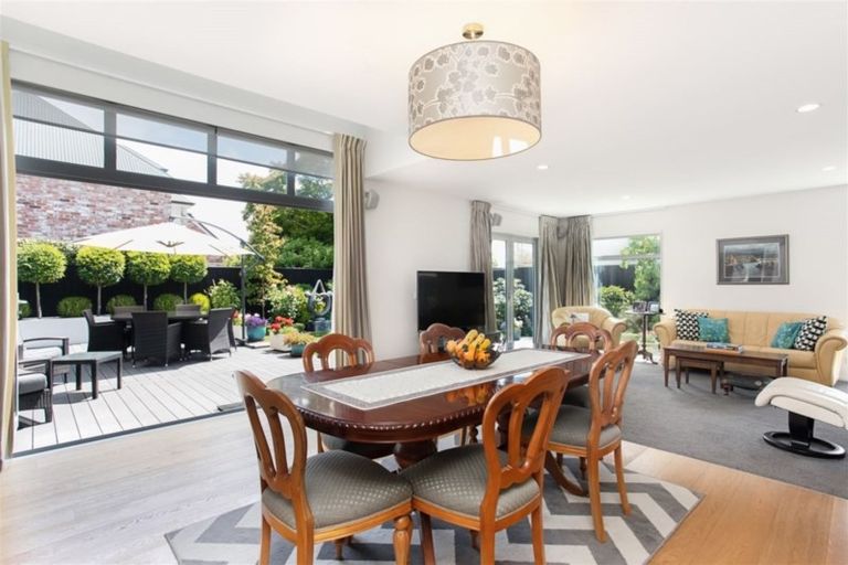 Photo of property in 21a Wai-iti Terrace, Burnside, Christchurch, 8053