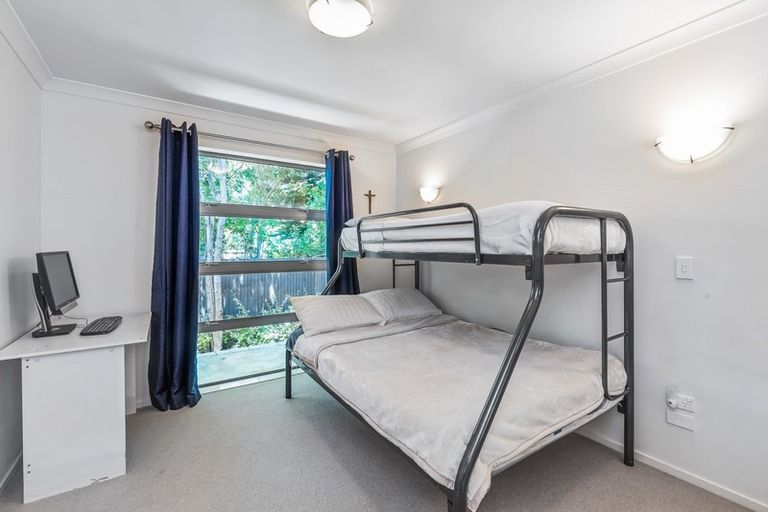 Photo of property in 185 Te Moana Road, Waikanae, 5036