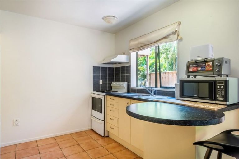 Photo of property in 19 Moore Street, Hillcrest, Auckland, 0627