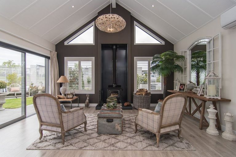 Photo of property in 21 Hunter Hills Drive, Gleniti, Timaru, 7910