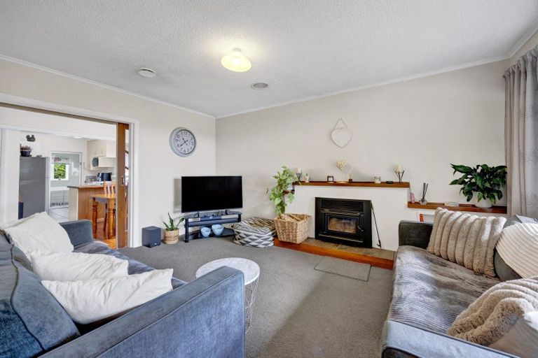 Photo of property in 427 Broadway, Stratford, 4332