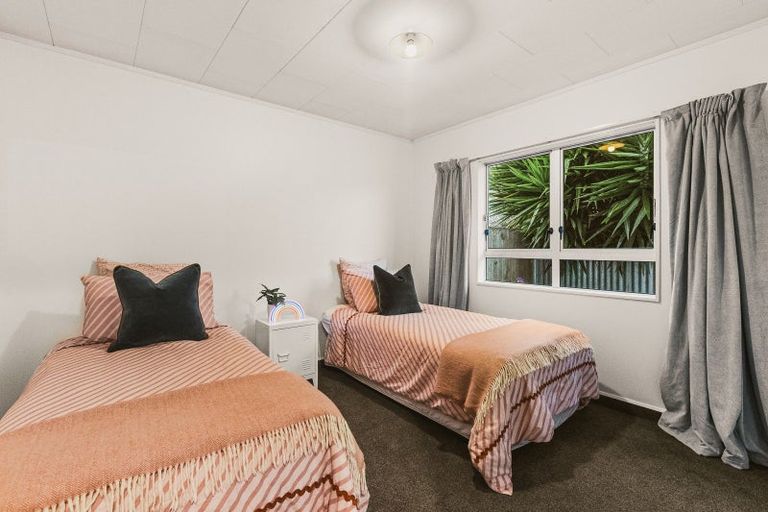 Photo of property in 3/805 Heretaunga Street East, Parkvale, Hastings, 4122