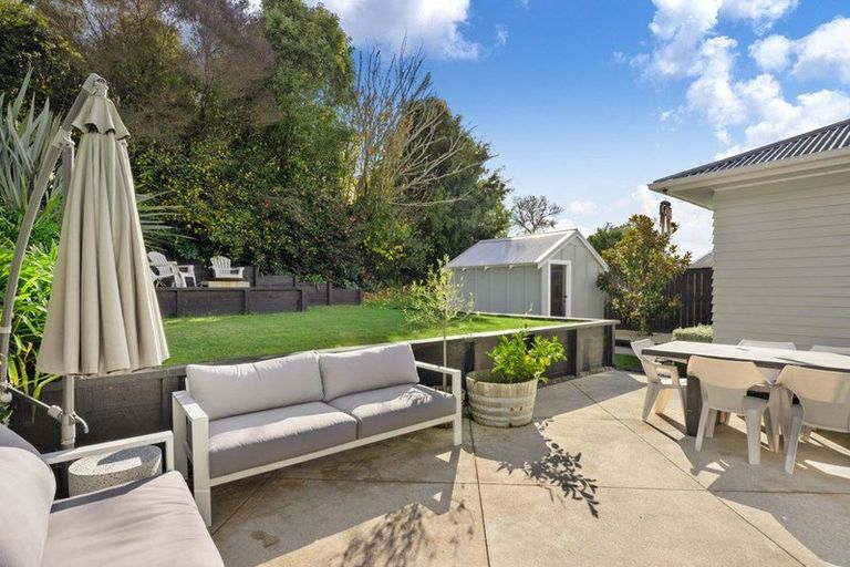 Photo of property in 14 Windsor Road, Maeroa, Hamilton, 3200