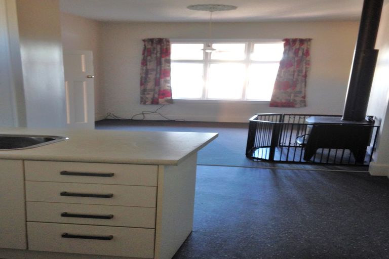 Photo of property in 12 High Street, Parkside, Timaru, 7910