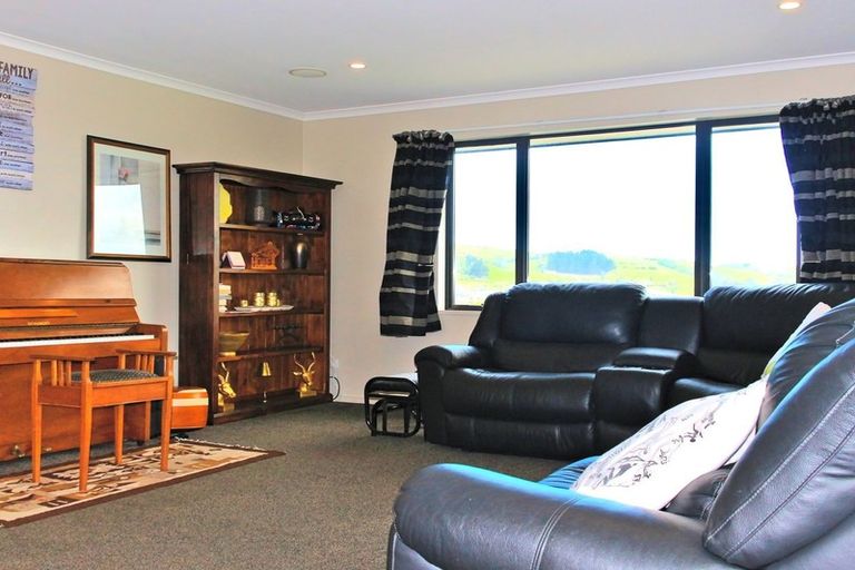 Photo of property in 11 Thomson Street, Green Island, Dunedin, 9018
