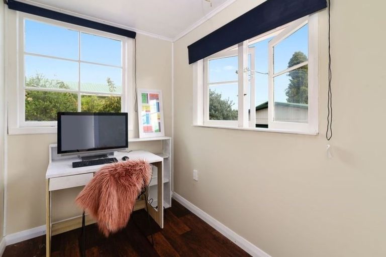 Photo of property in 8 Neil Road, Fairy Springs, Rotorua, 3015