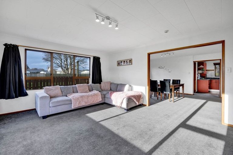 Photo of property in 38 Ketemarae Road, Normanby, Hawera, 4675