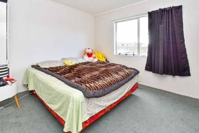 Photo of property in 2/14 Ruth Street, Manurewa, Auckland, 2102