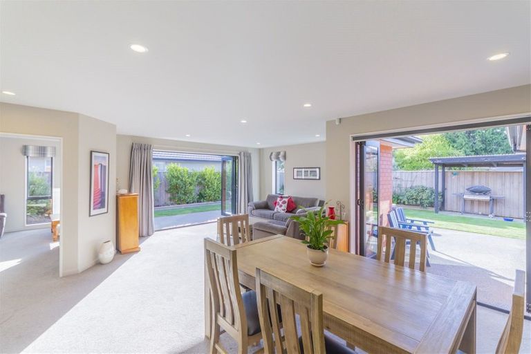 Photo of property in 26 Chesterfield Place, Rangiora, 7400