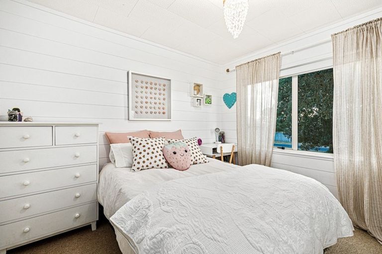 Photo of property in 2 Excelsior Way, Omaha, 0986