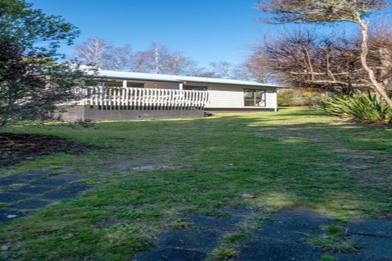 Photo of property in 2/58 Kinloch Road, Kinloch, Taupo, 3377