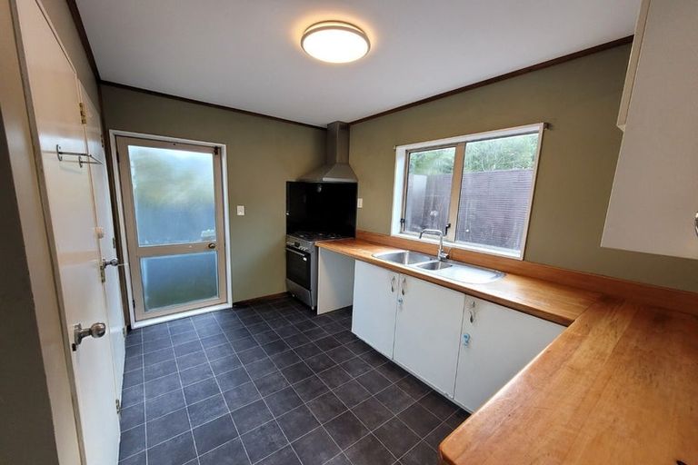 Photo of property in 39c Owen Street, Belmont, Lower Hutt, 5010