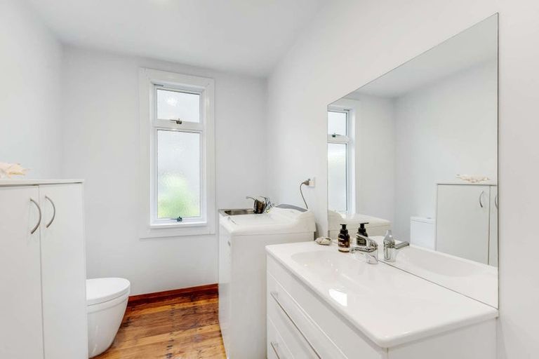 Photo of property in 466 Saint Aubyn Street, Moturoa, New Plymouth, 4310