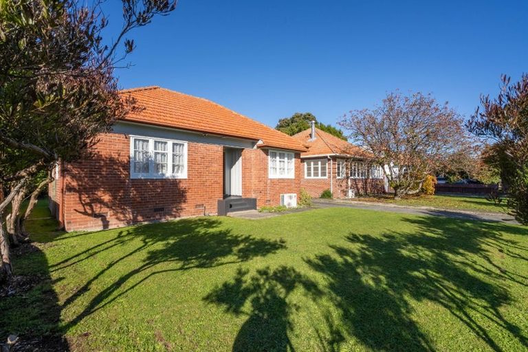 Photo of property in 262 College Street, West End, Palmerston North, 4412