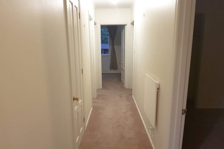 Photo of property in 73 Elmslie Road, Pinehaven, Upper Hutt, 5019