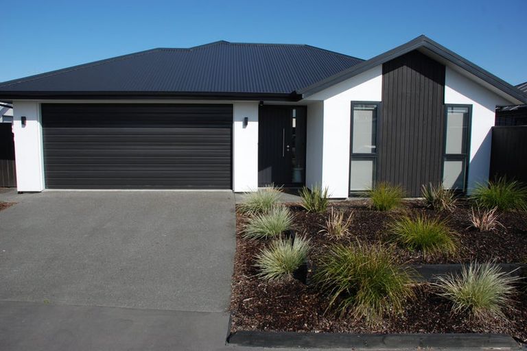 Photo of property in 31 Withers Crescent, Halswell, Christchurch, 8025