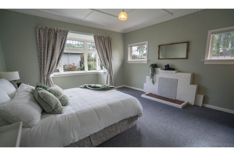 Photo of property in 84 Melbourne Street, Windsor, Invercargill, 9810