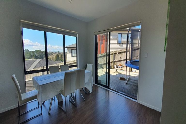 Photo of property in 55 Platinum Rise, Ranui, Auckland, 0612