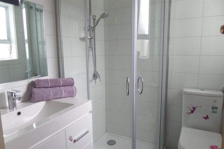 Photo of property in 34 Caudron Road, Wigram, Christchurch, 8042