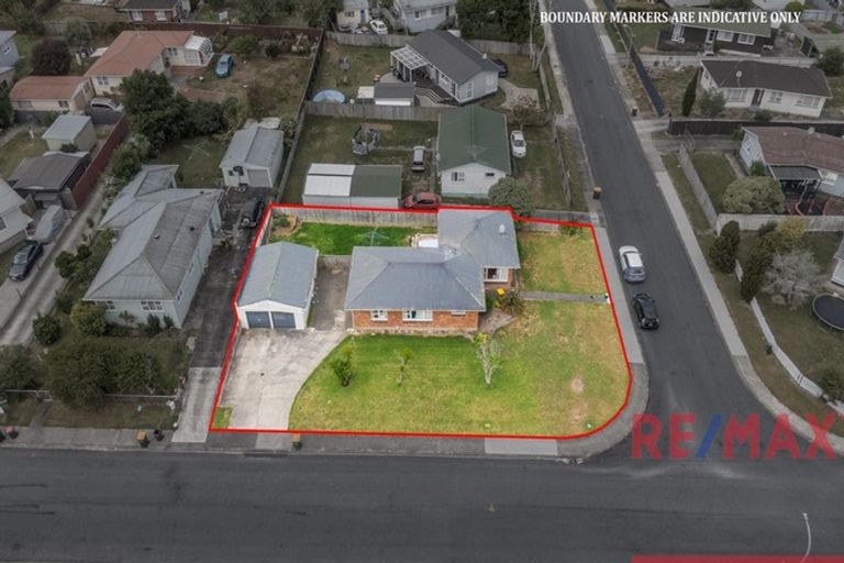 Photo of property in 2 Belgrave Place, Papakura, 2110