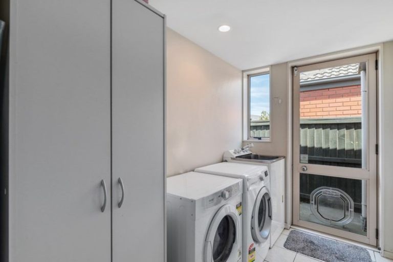 Photo of property in 1a Coppinger Terrace, Aidanfield, Christchurch, 8025