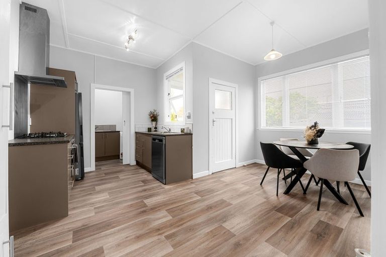 Photo of property in 112 Galloway Street, Hamilton East, Hamilton, 3216