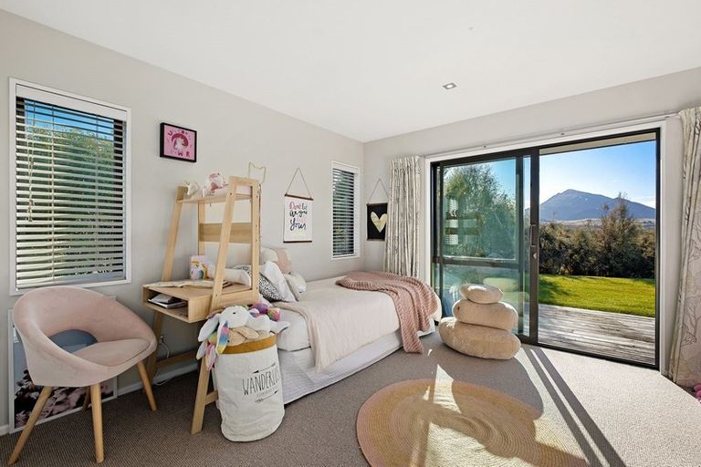 Photo of property in 13 Matheson Crescent, Albert Town, Wanaka, 9305