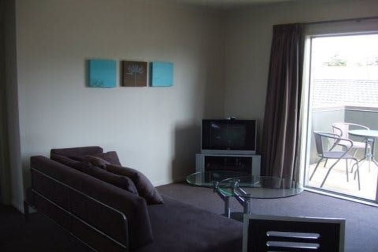 Photo of property in 6/15 Charlemont Street, Whitiora, Hamilton, 3200