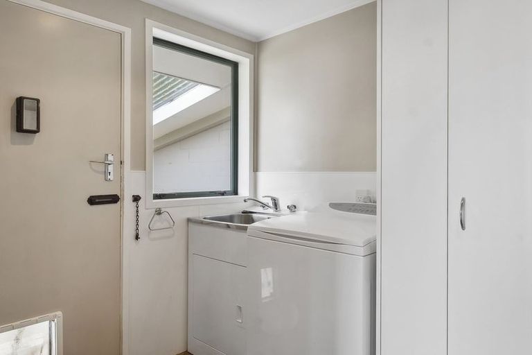 Photo of property in 12 Elizabeth Avenue, East Taieri, Mosgiel, 9024