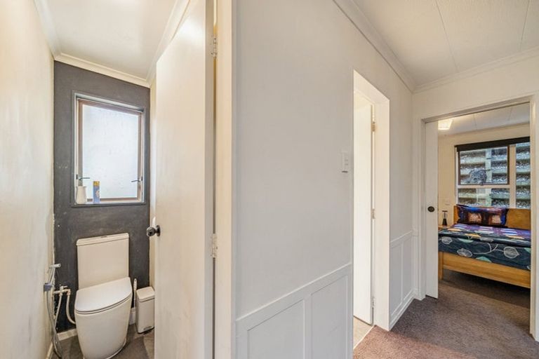 Photo of property in 110 Holborn Drive, Stokes Valley, Lower Hutt, 5019