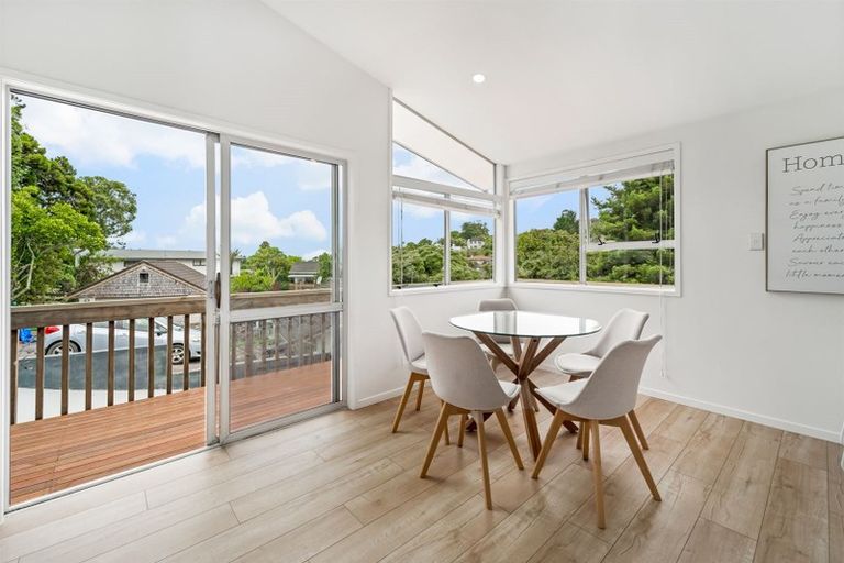 Photo of property in 26 Macnay Way, Murrays Bay, Auckland, 0630