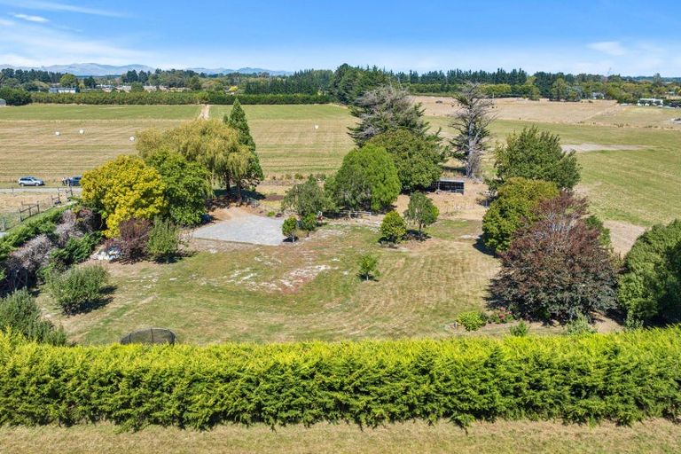 Photo of property in 835 Main Road North, Woodend, Kaiapoi, 7691