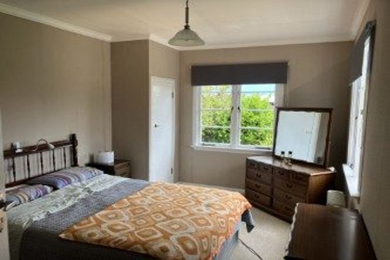 Photo of property in 1 Huia Street, Foxton Beach, Foxton, 4815