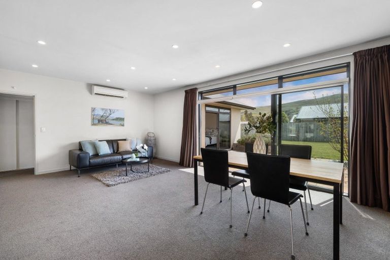 Photo of property in 23 Lochnagar Drive, Lake Hayes, Queenstown, 9304