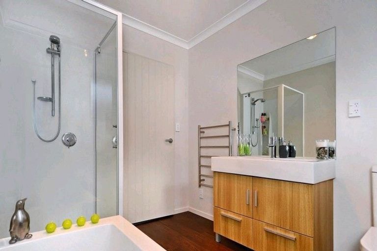 Photo of property in 36 Little Oaks Drive, Yaldhurst, Christchurch, 8042