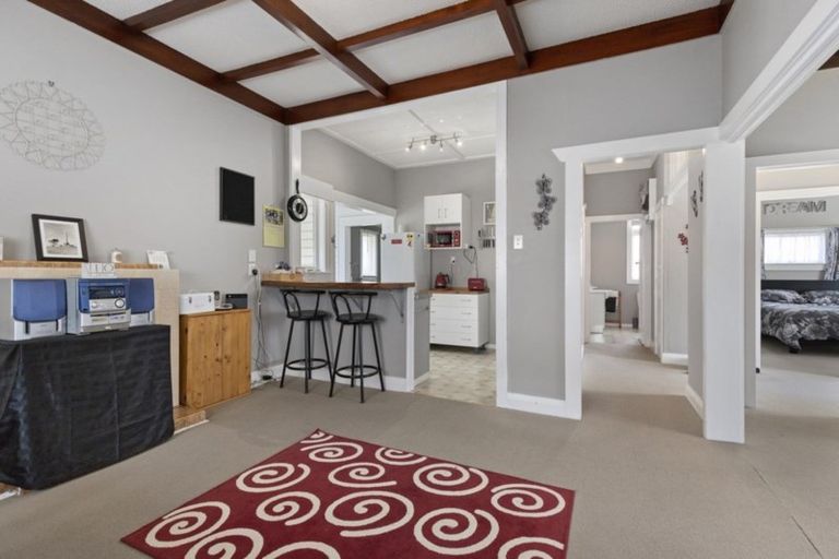 Photo of property in 19 Carlyle Street, Te Aroha, 3320