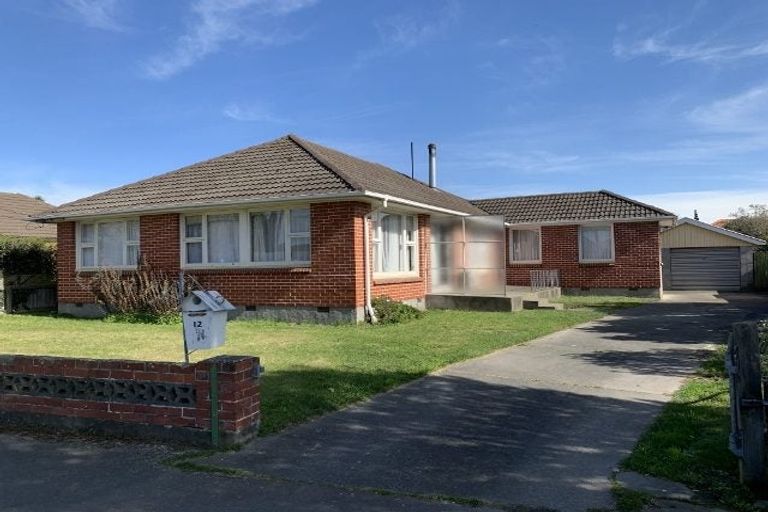 Photo of property in 12 Solway Avenue, Ilam, Christchurch, 8041