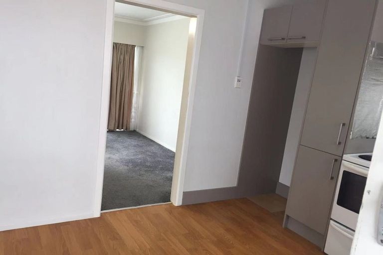 Photo of property in 43 Scenic Drive, Hillpark, Auckland, 2102