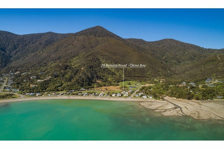 Photo of property in 20 Renata Road, Okiwi Bay, 7193