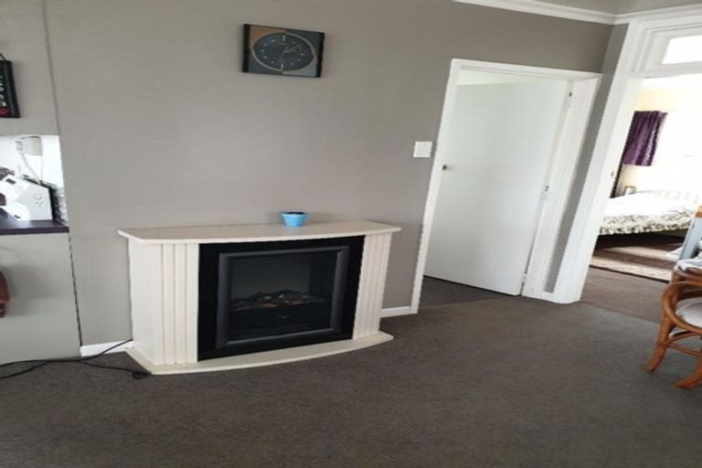 Photo of property in 38 Okiwa Terrace, Waiinu Beach, Whanganui, 4588