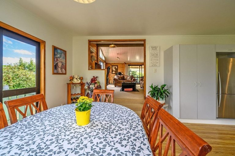 Photo of property in 25a Marchant Place, Westown, New Plymouth, 4310