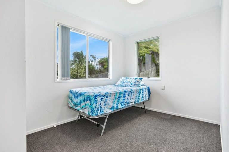 Photo of property in 37 Clyma Place, Massey, Auckland, 0614