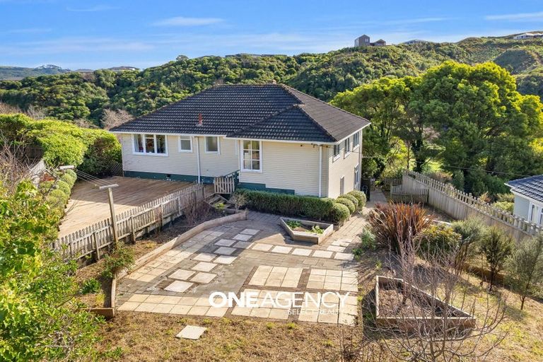 Photo of property in 32 Champion Street, Ranui, Porirua, 5024