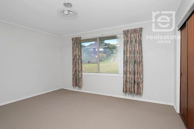 Photo of property in 59 Peach Road, Glenfield, Auckland, 0629