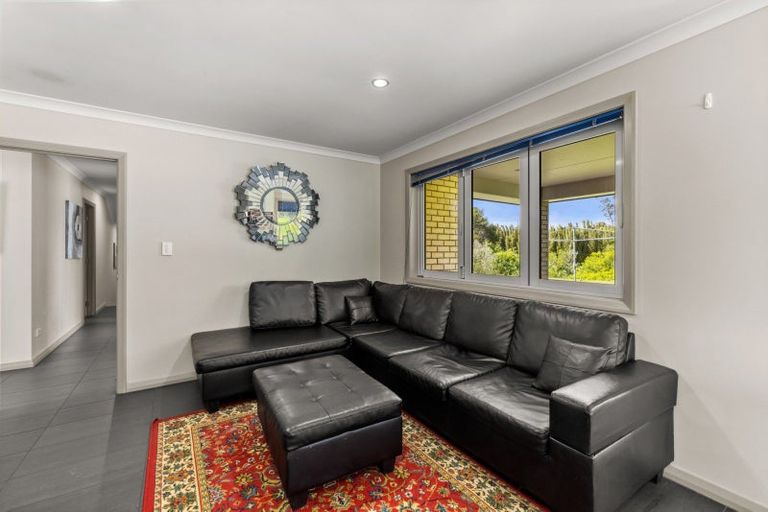 Photo of property in 73b Riddell Road, Kerikeri, 0230