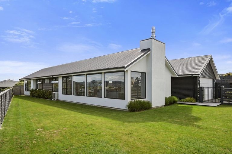 Photo of property in 11 Loloma Way, Wharewaka, Taupo, 3330